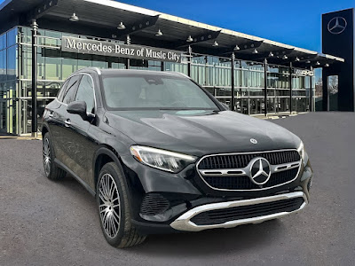 2025 Mercedes-Benz GLC